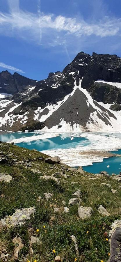 Le Chalet Theys Bagian luar foto